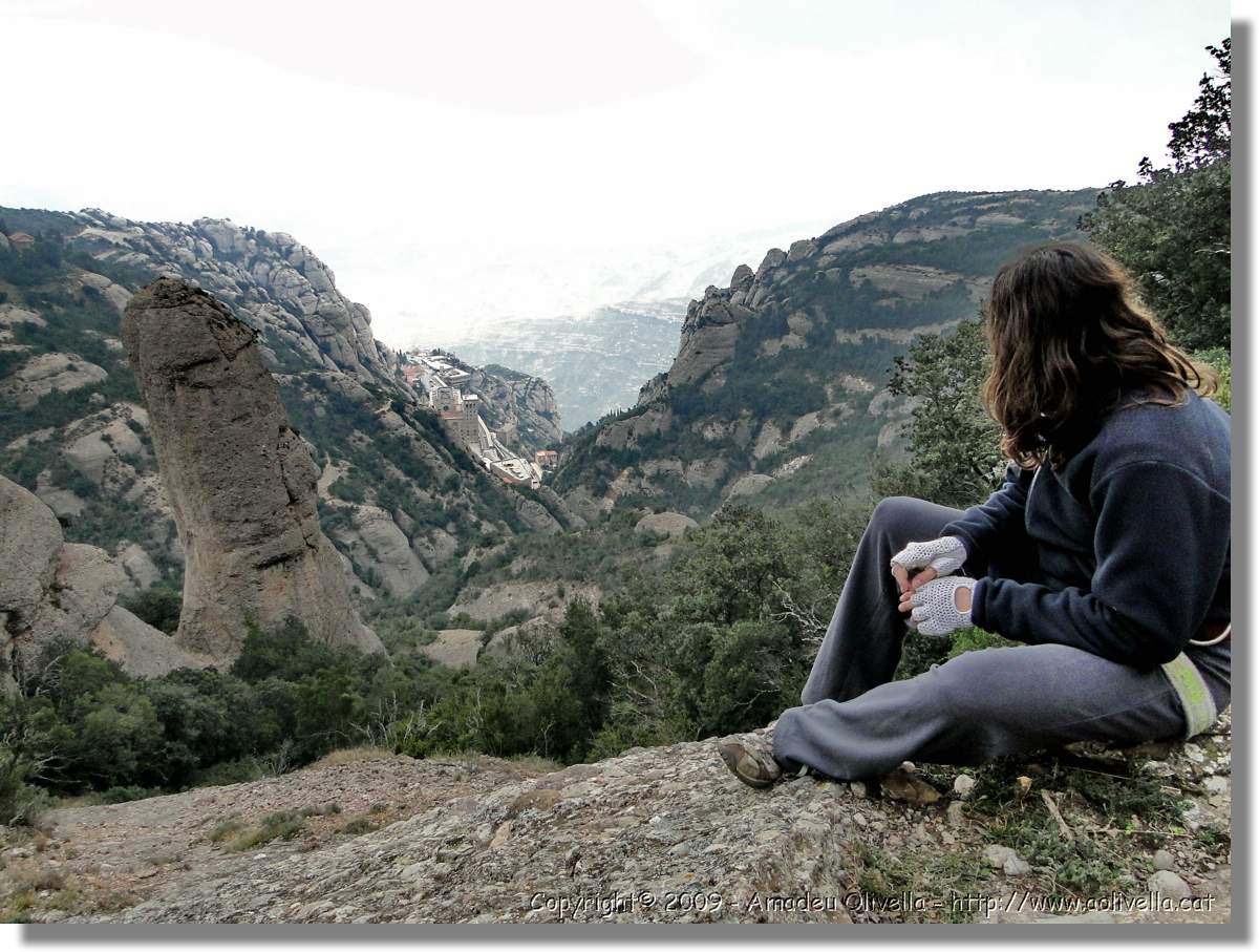 Montserrat_300.jpg